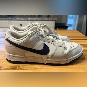 Nike Mens White, Navy, Gray Dunks